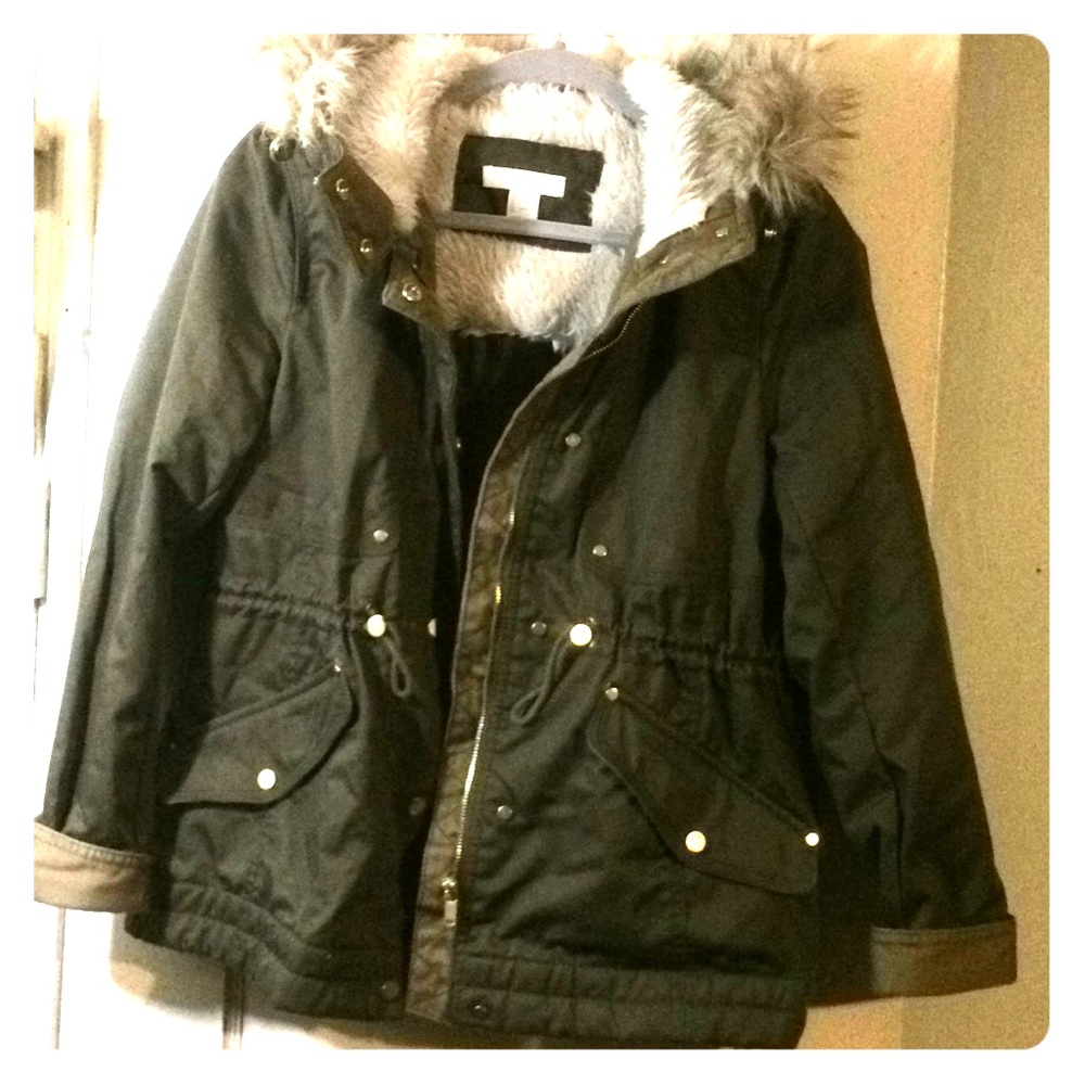 H&M womens size 8 coat